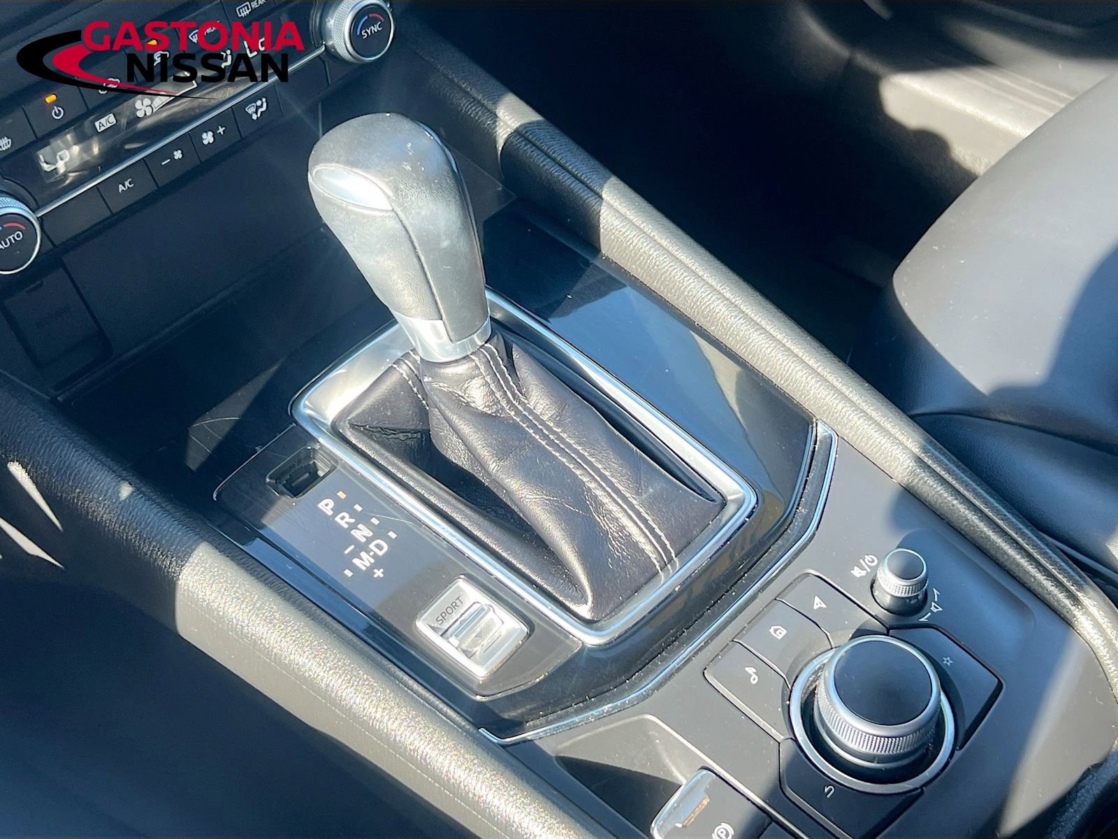 Used 2021 MAZDA CX-5 Touring image 22