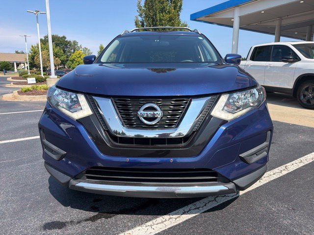 Used 2017 Nissan Rogue S w/ S Appearance Package AWD/4WD image 3