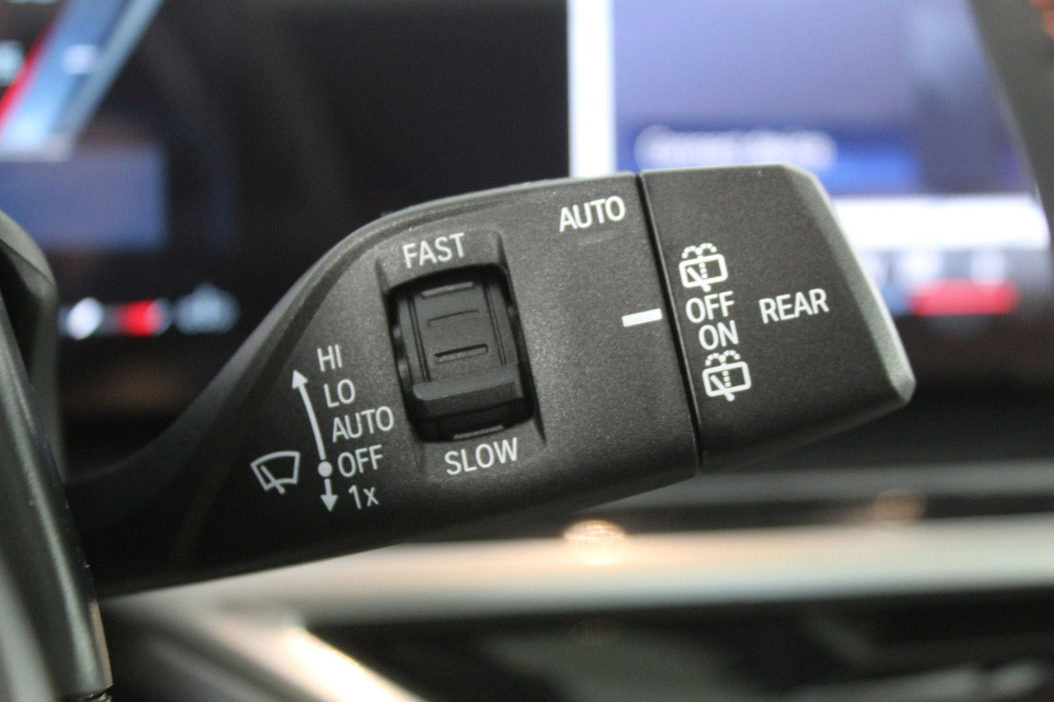 New 2026 BMW X7 M60i image 37