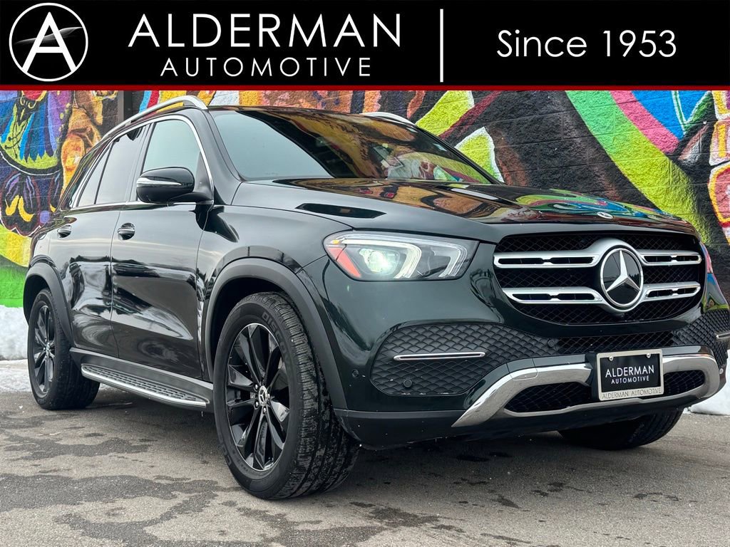 Used 2022 Mercedes-Benz GLE 350 4MATIC w/ Premium Package image 1