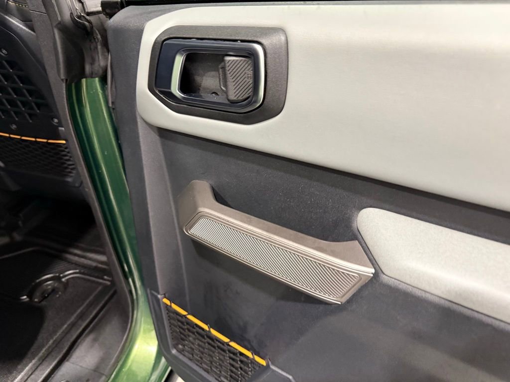 Used 2023 Ford Bronco Badlands w/ Sasquatch Package image 25