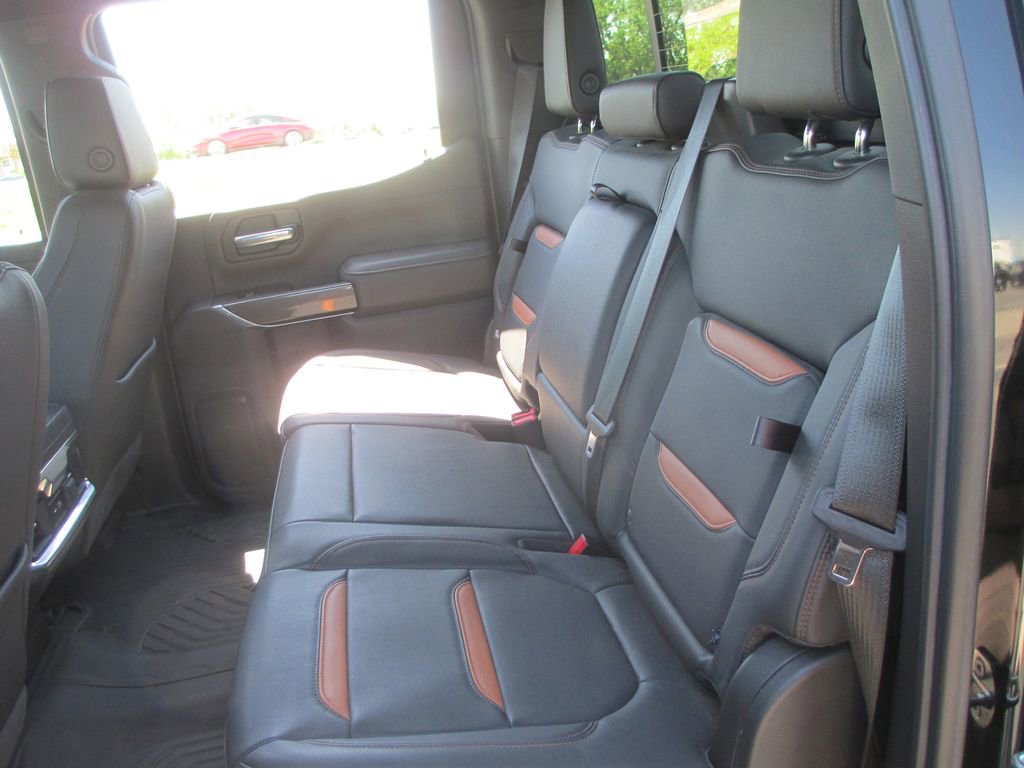 Used 2022 GMC Sierra 1500 AT4 w/ AT4 Premium Package AWD/4WD image 26