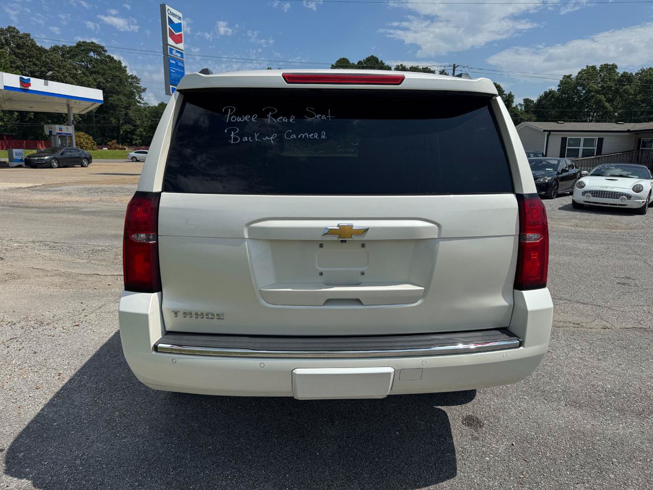 Used 2015 Chevrolet Tahoe LTZ RWD image 4