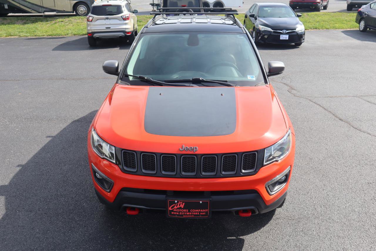 Used 2020 Jeep Compass Trailhawk w/ Leather Interior Group AWD/4WD image 4