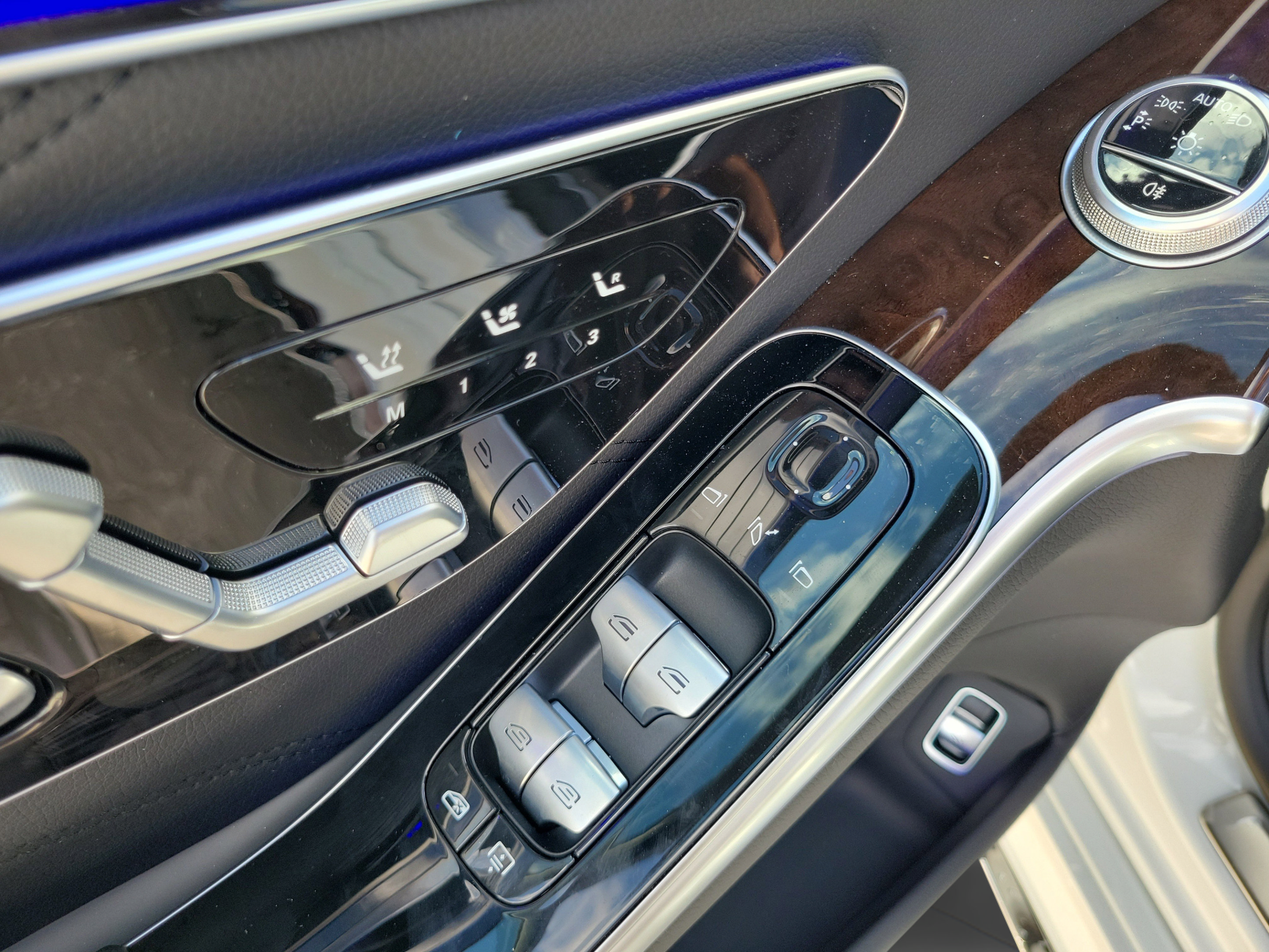 Certified 2026 Mercedes-Benz S 63 AMG S image 30