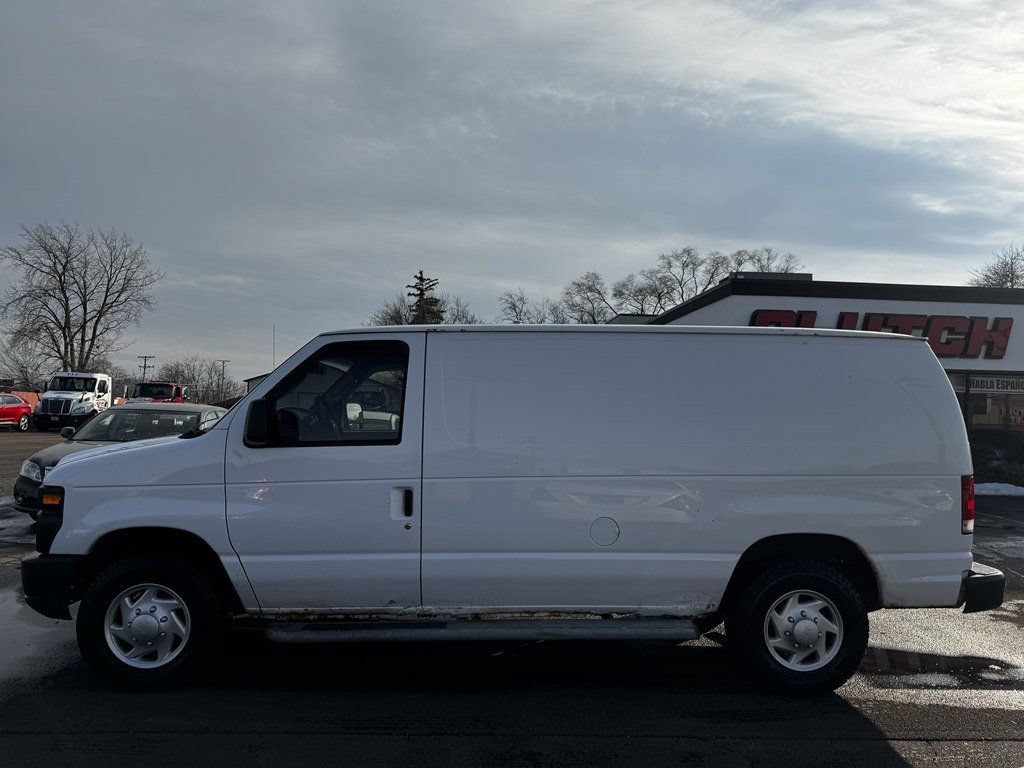 Used 2008 Ford E-250 and Econoline 250 RWD image 8