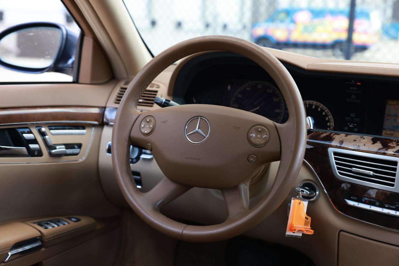 Used 2007 Mercedes-Benz S 550 image 28