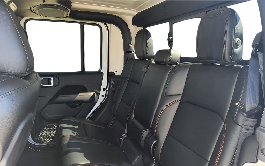 Used 2023 Jeep Gladiator Mojave w/ LED Lighting Group AWD/4WD image 29