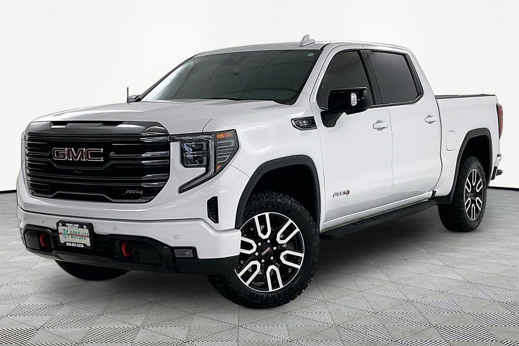 Used 2023 GMC Sierra 1500 AT4 w/ AT4 Premium Package image 3