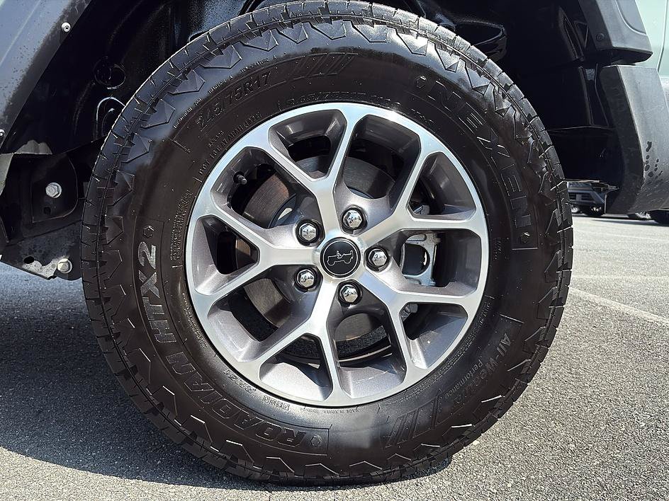 Used 2024 Jeep Wrangler Unlimited Sport AWD/4WD image 10