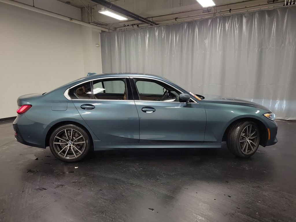 Used 2019 BMW 330i xDrive Sedan w/ Premium Package image 10
