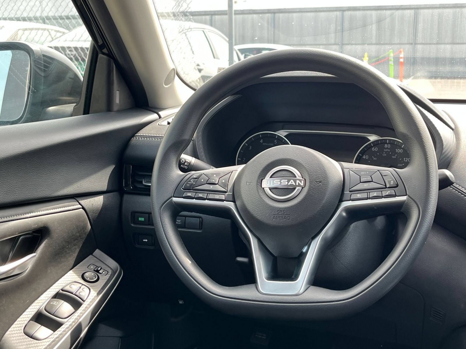 Used 2025 Nissan Sentra SV FWD image 27