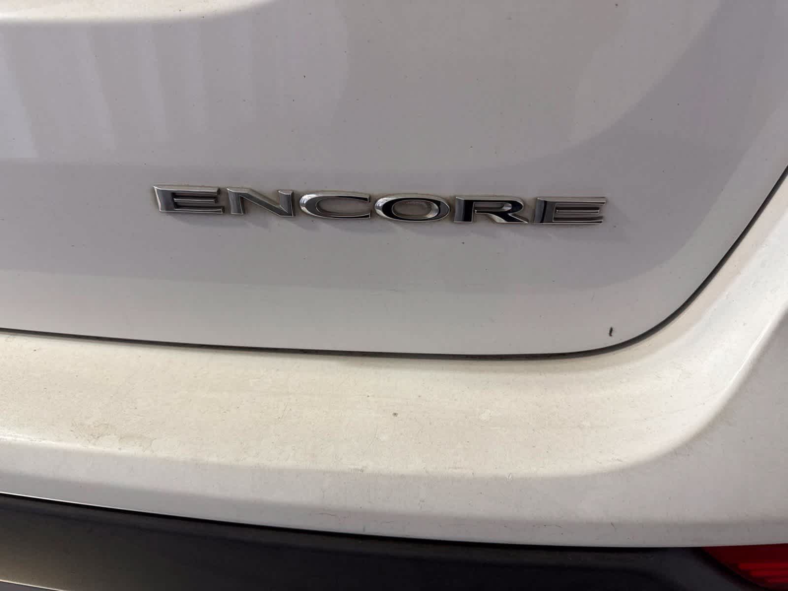 Used 2020 Buick Encore Preferred FWD image 15