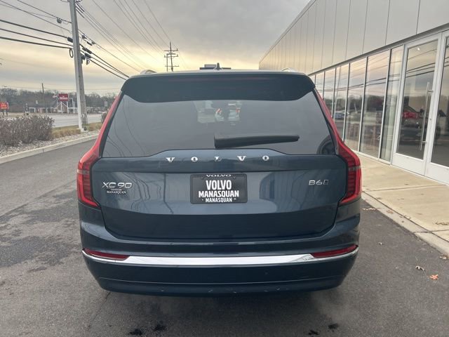 Certified 2025 Volvo XC90 B6 Plus image 4