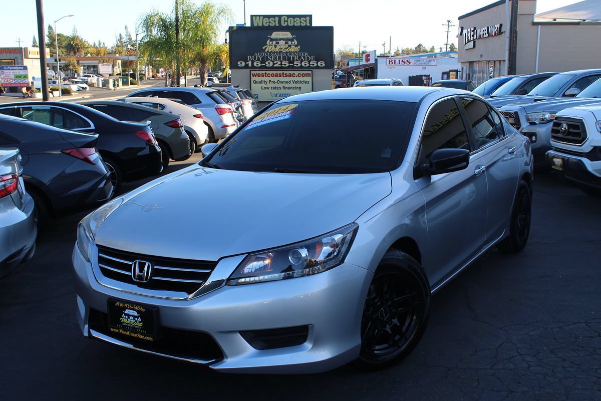 Used 2014 Honda Accord LX image 2