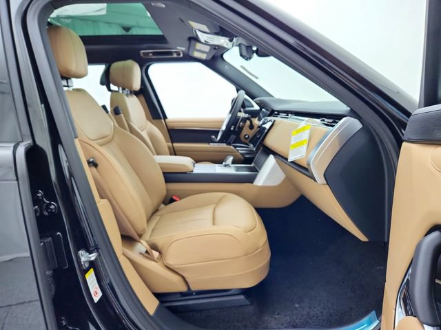 New 2026 Land Rover Range Rover Long Wheelbase SE AWD/4WD image 14