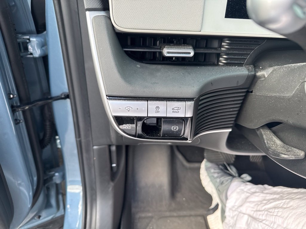 Certified 2024 Hyundai Ioniq 5 SEL RWD image 17