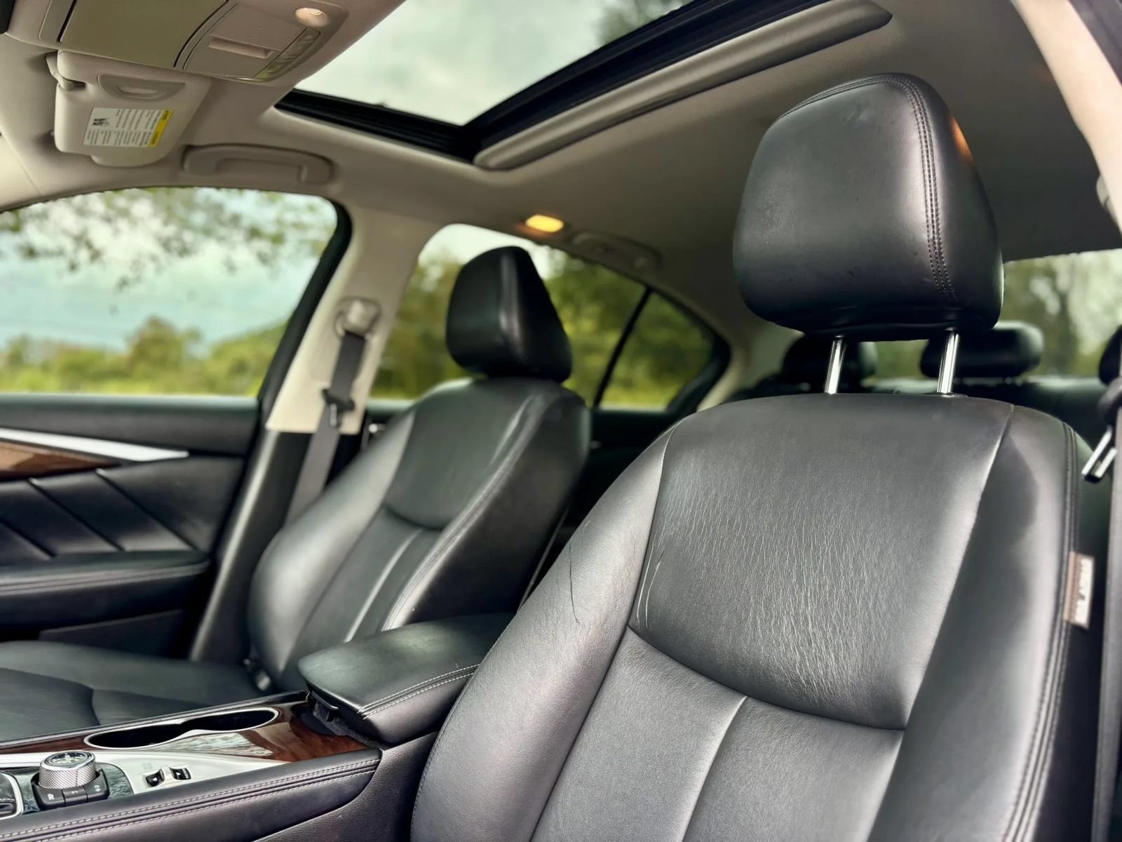 Used 2018 INFINITI Q50 Luxe RWD image 16