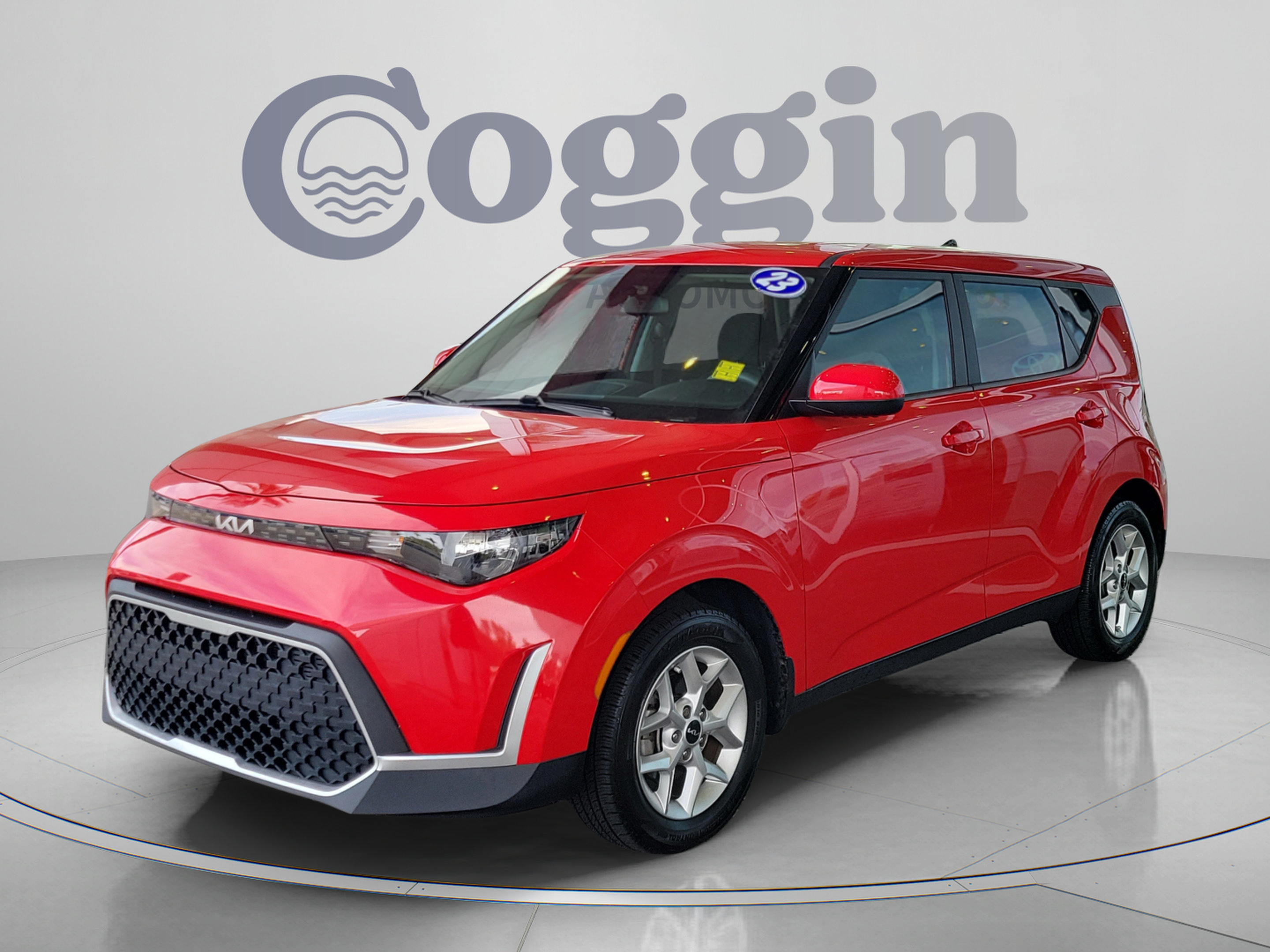 Used 2023 Kia Soul LX w/ Option Group 015 FWD image 1