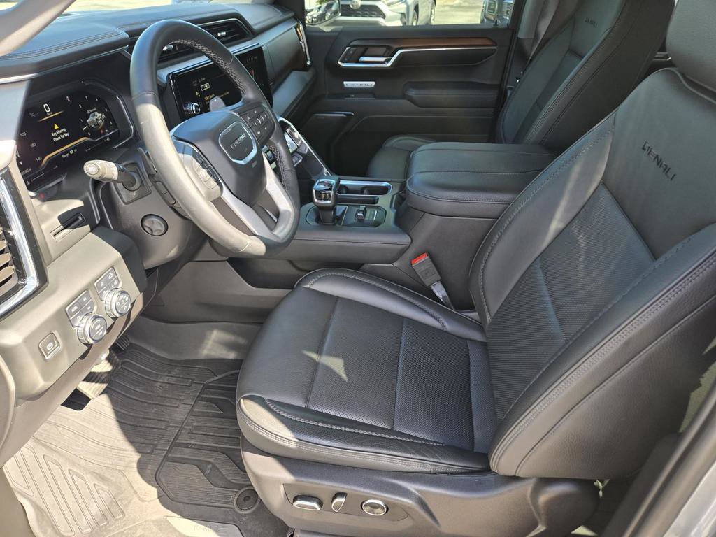 Used 2024 GMC Sierra 1500 Denali AWD/4WD image 15