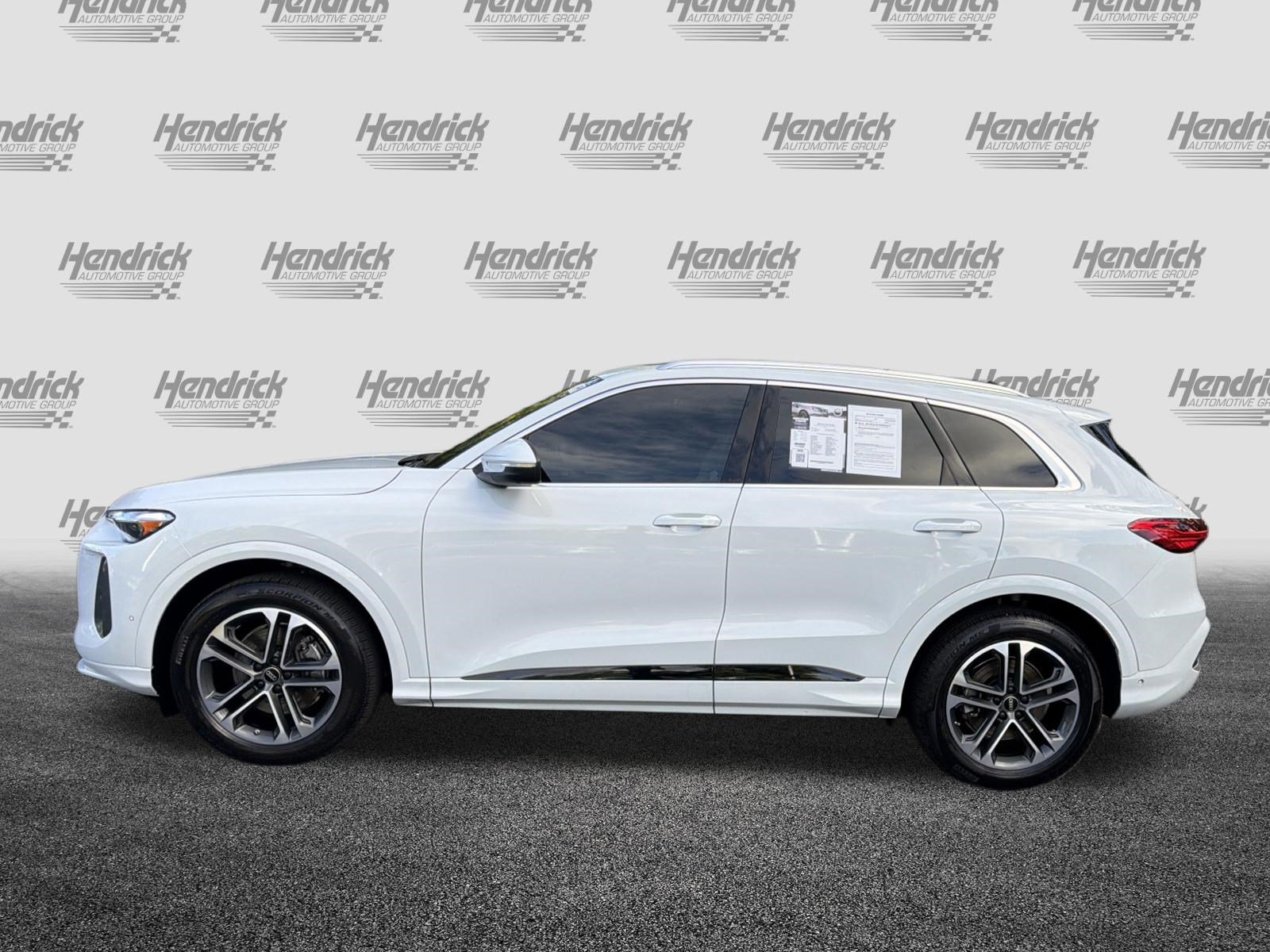 Used 2025 Audi Q5 Prestige AWD/4WD image 9