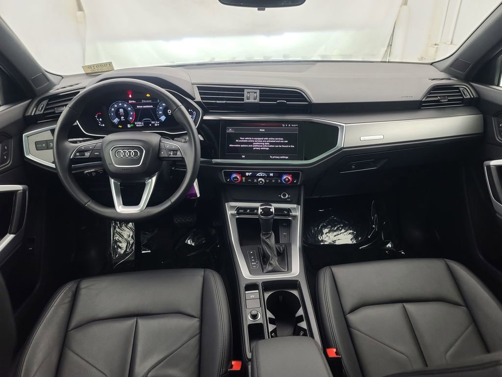 Used 2025 Audi Q3 2.0T Premium AWD/4WD image 22