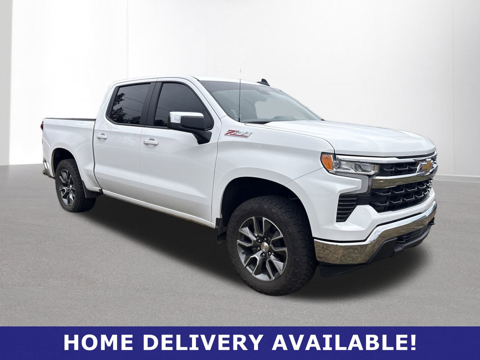 Used 2025 Chevrolet Silverado 1500 LT video 1