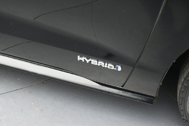 Used 2021 Toyota Sienna XLE FWD image 26