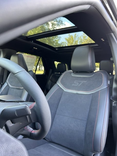 New 2025 Ford Explorer ST image 18