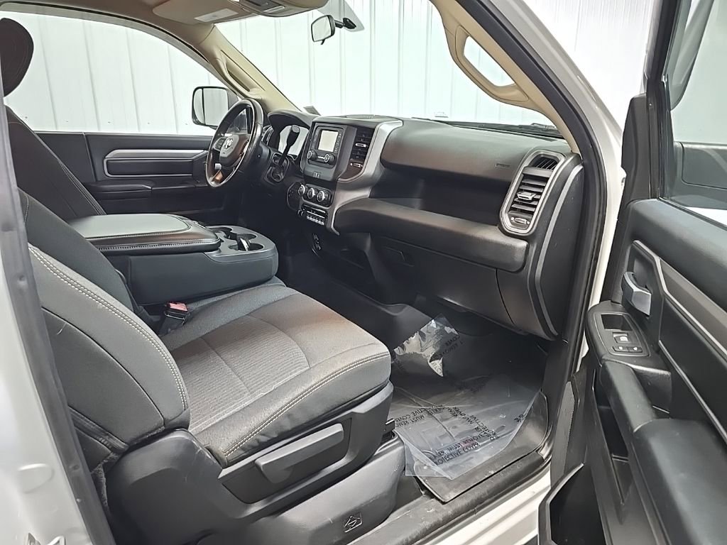 Used 2019 RAM 5500 Tradesman image 19