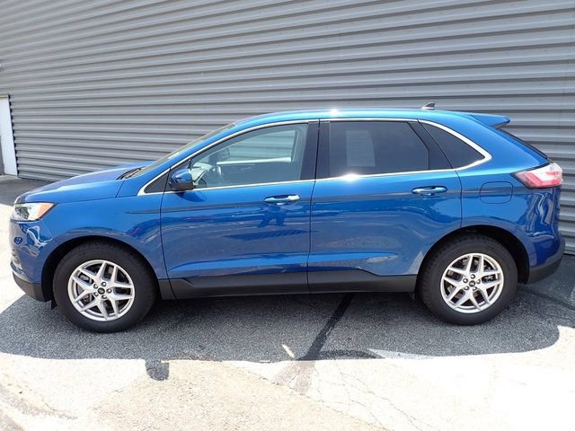 Used 2024 Ford Edge SEL w/ Convenience Package AWD/4WD image 2