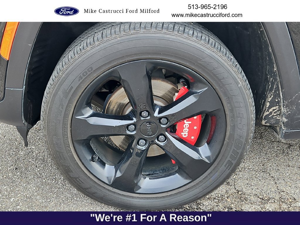Used 2022 Jeep Grand Cherokee Altitude AWD/4WD image 9
