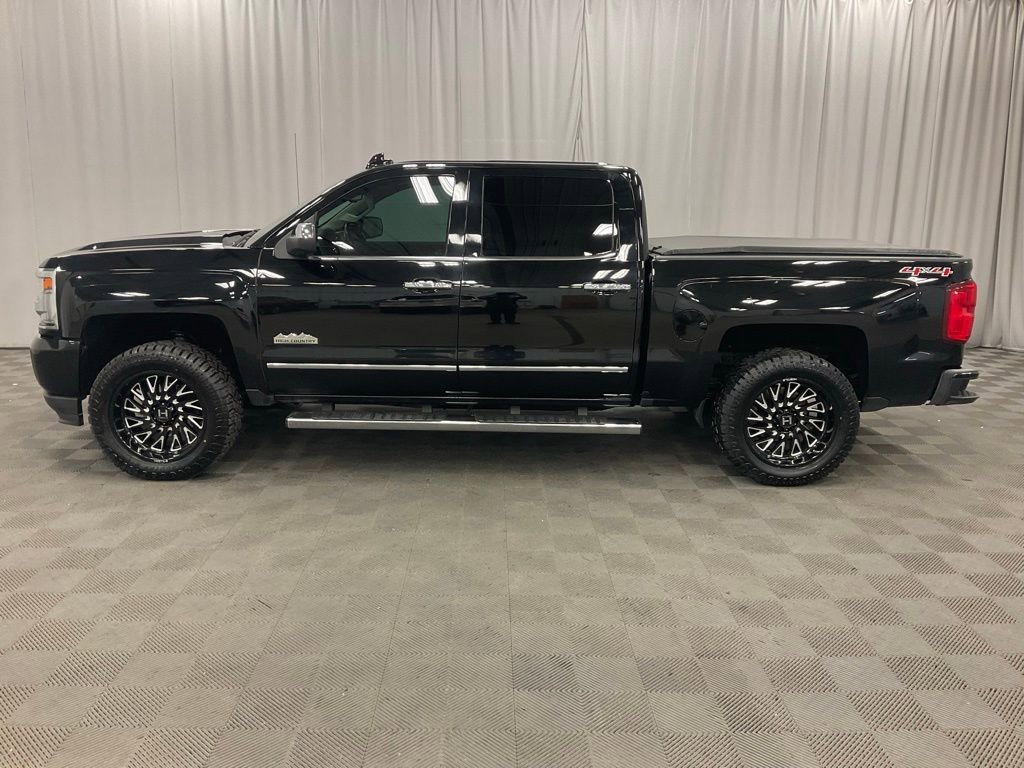 Used 2017 Chevrolet Silverado 1500 High Country AWD/4WD image 14