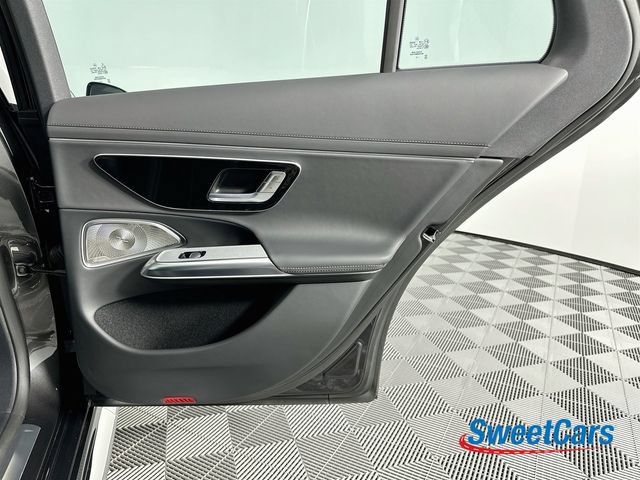 Used 2026 Mercedes-Benz E 53 AMG e 4MATIC Wagon w/ Multicontour Seating Package image 45