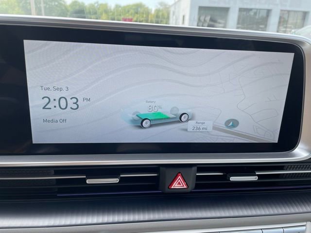 Used 2024 Hyundai Ioniq 6 Limited image 15