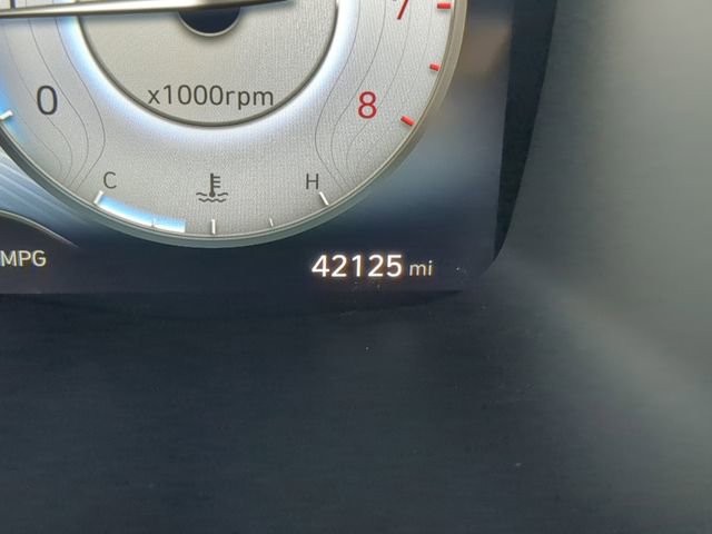 Used 2023 Hyundai Santa Fe Limited image 37