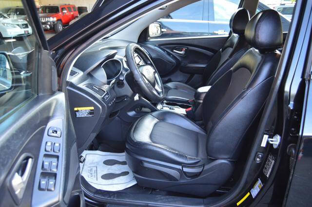 Used 2012 Hyundai Tucson GLS AWD/4WD image 54