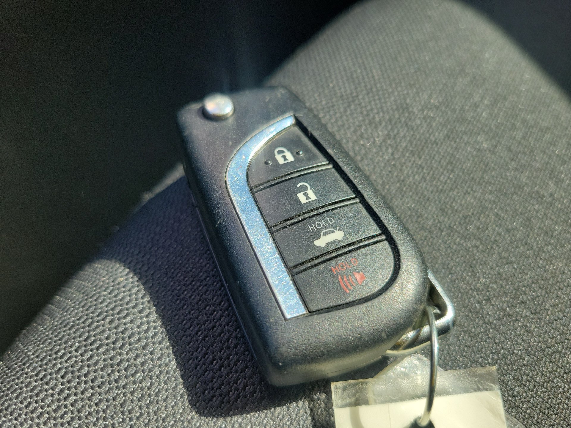 Used 2025 Toyota Corolla LE FWD image 39