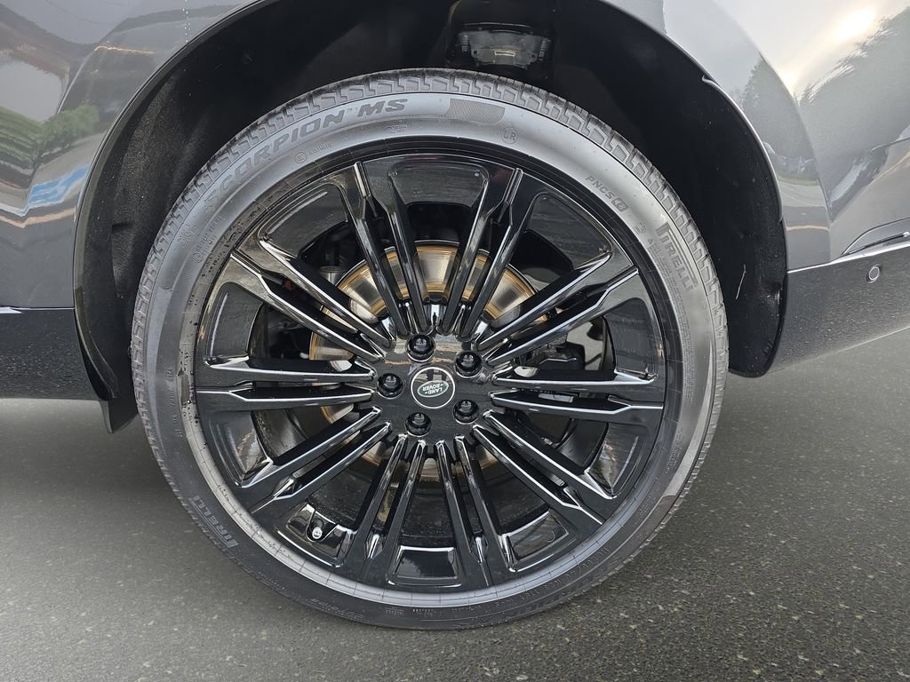 New 2025 Land Rover Range Rover Autobiography image 36