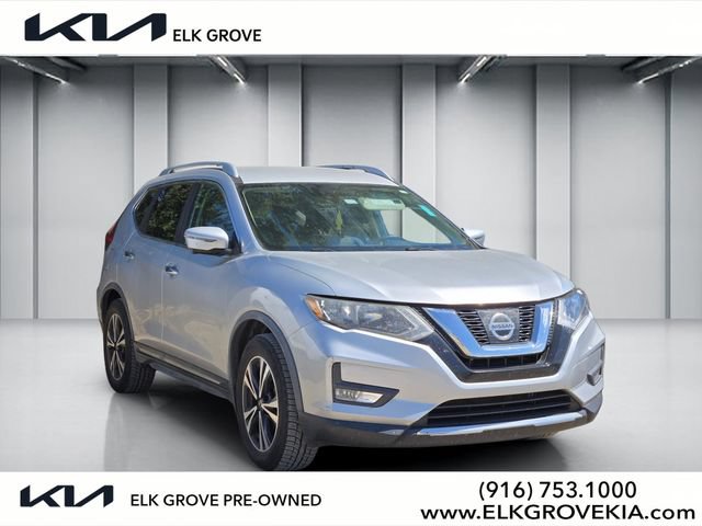 Used 2017 Nissan Rogue SL FWD image 1
