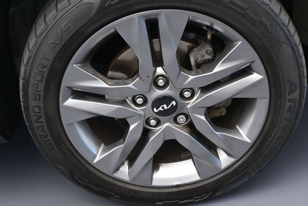 Used 2023 Kia Seltos S FWD image 39