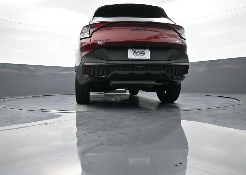 Certified 2025 Kia Sportage X-Line w/ Premium Package AWD/4WD image 32