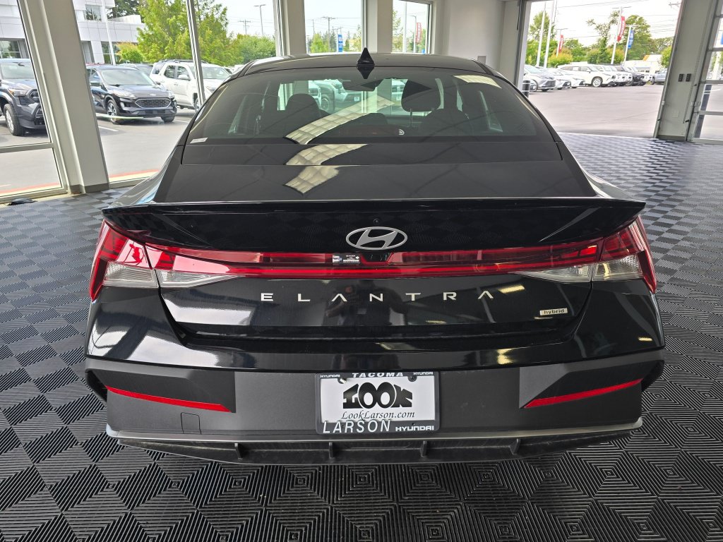 New 2026 Hyundai Elantra SEL FWD image 4