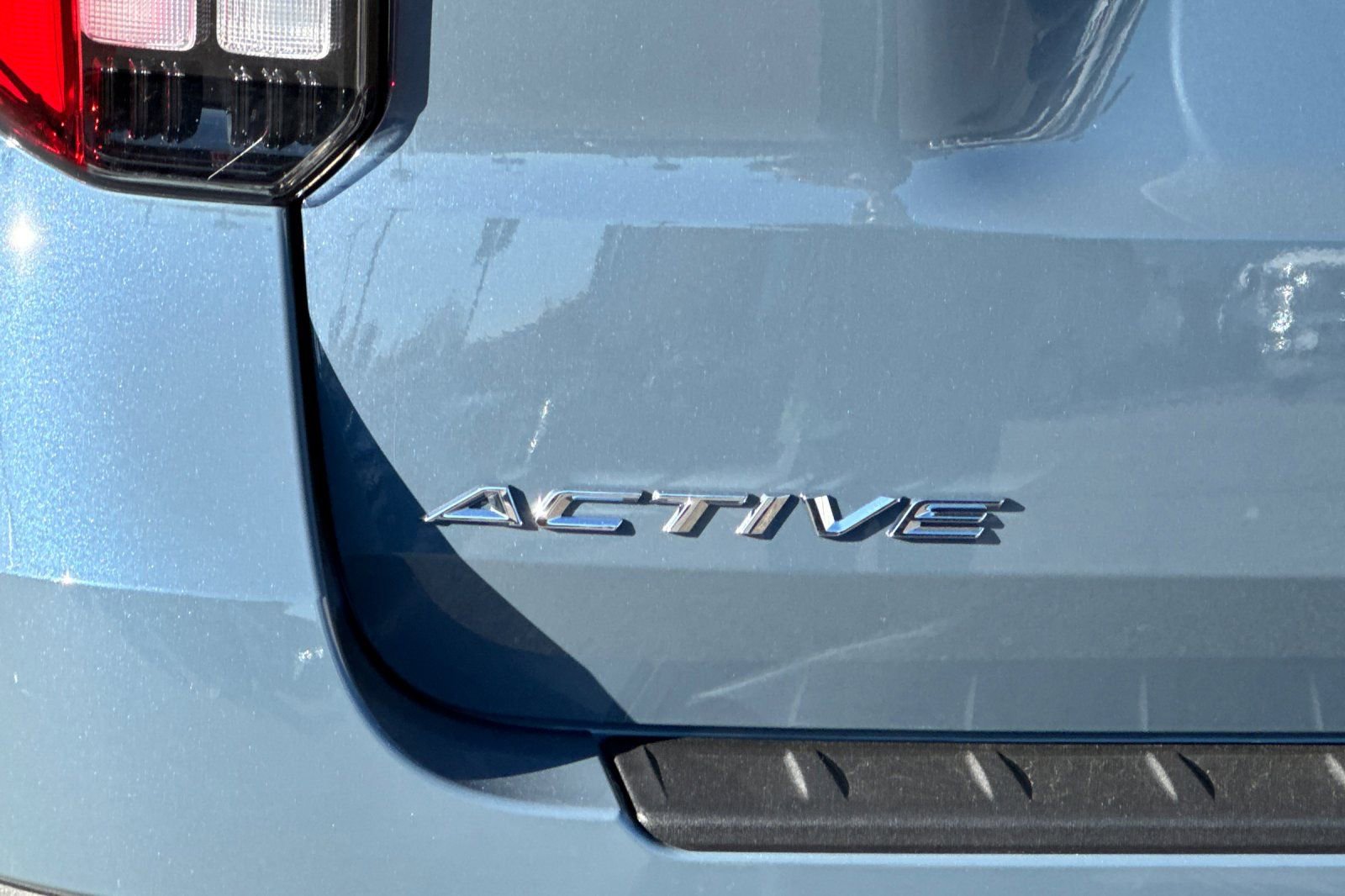 New 2026 Ford Explorer Active w/ Active Comfort Package image 27