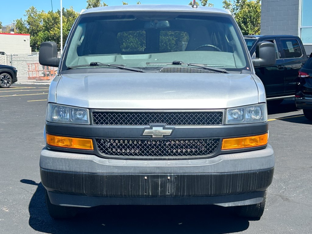 Used 2019 Chevrolet Express 2500 LS w/ Driver Convenience Package RWD image 8
