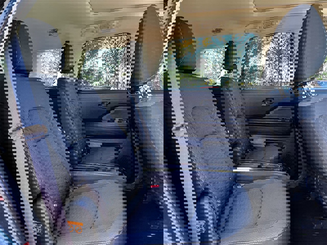 Used 2024 Nissan Pathfinder SV w/ SV Premium Package image 25