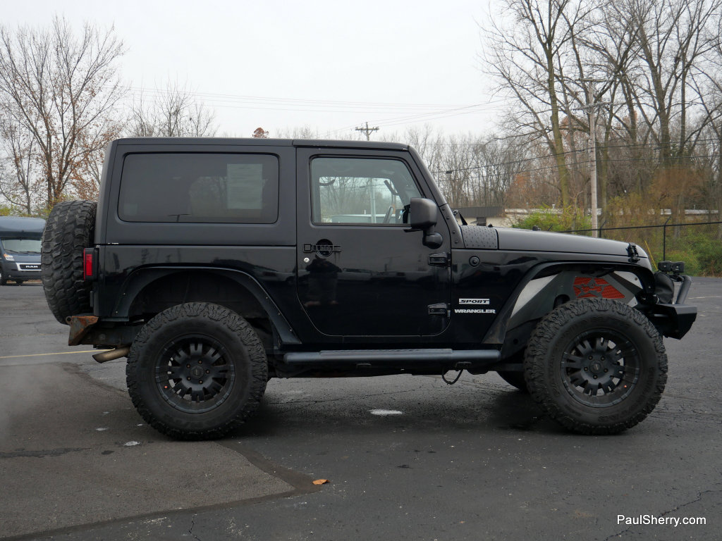 Used 2013 Jeep Wrangler Sport image 11