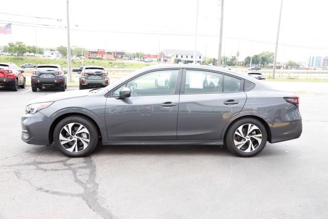 Used 2025 Subaru Legacy Premium AWD/4WD image 5
