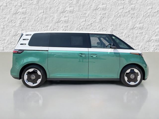 Used 2025 Volkswagen ID. Buzz Pro S Plus image 2