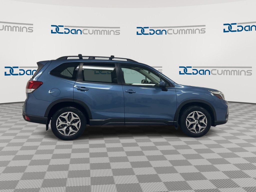 Used 2020 Subaru Forester Premium AWD/4WD image 9